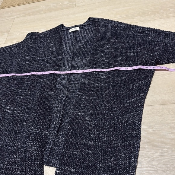 3/$10 Universal Thread Dark Blue Knit Cardigan - Picture 6 of 10